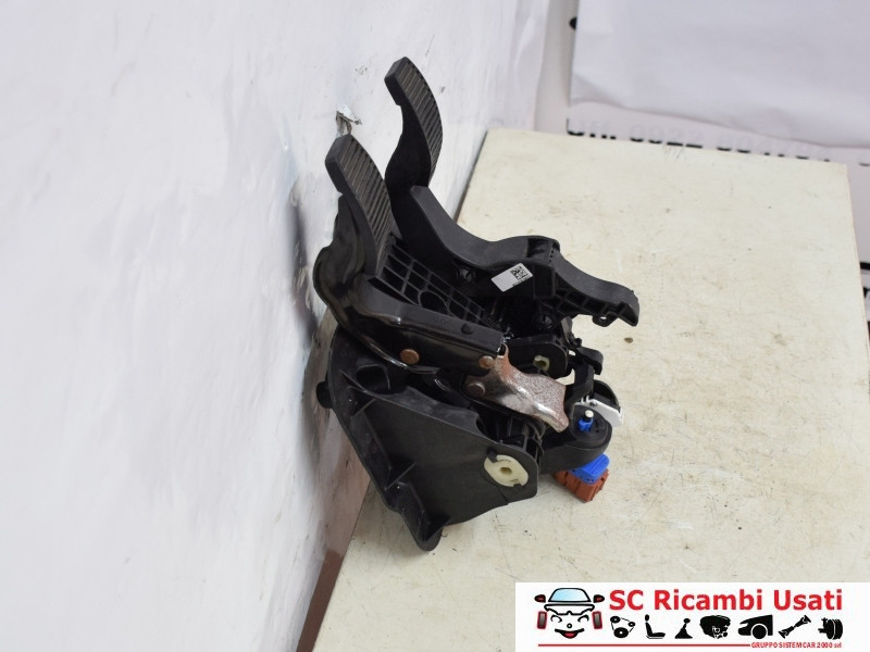 PEDALIERA FRENO + FRIZIONE LANCIA Ypsilon 4° Serie 51926352 (11>23)