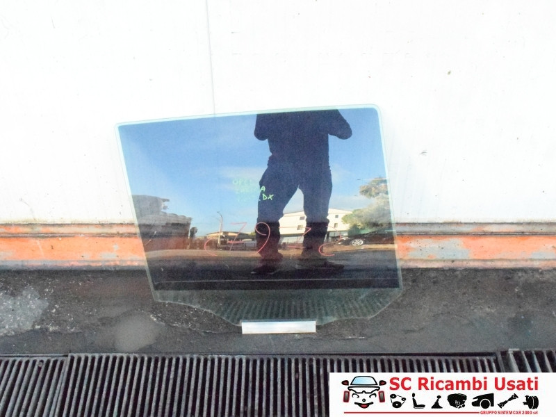 VETRO SCENDENTE POSTERIORE DESTRO OPEL Zafira B 2° Serie (08>)