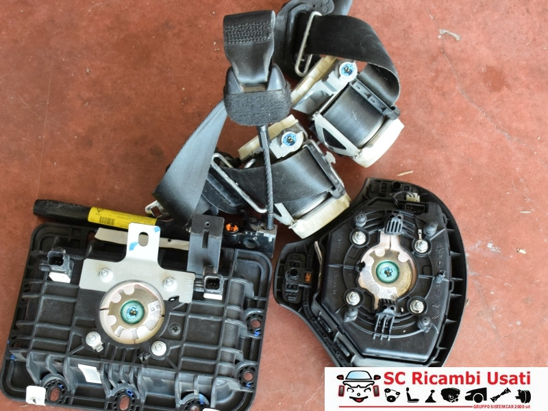 96845302ZE 96845302ZE KIT AIRBAG SEMICOMPLETO PEUGEOT 5008 1° Serie diesel