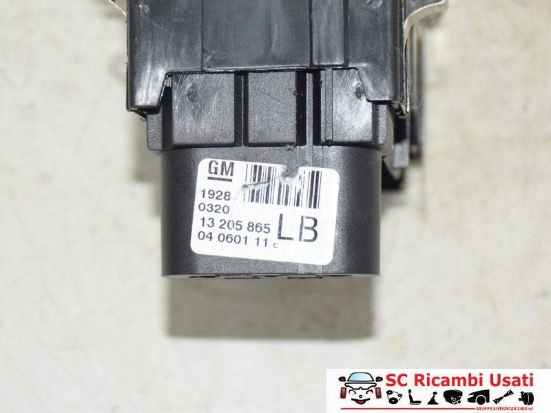 COMANDO LUCI OPEL Zafira B 2° Serie 13205865 (08>)