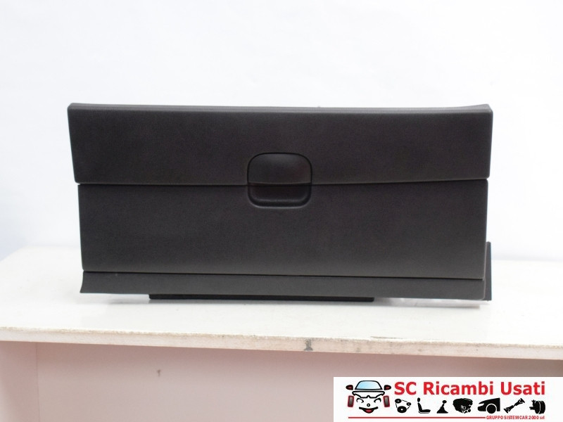 VANO PORTAOGGETTI NISSAN Qashqai 1° Serie 68510JD900 (06>09)