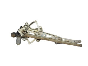 MOTORINO ALZAVETRO ANTERIORE DESTRA TOYOTA Rav4 4° Serie 8571035180 (05>09)
