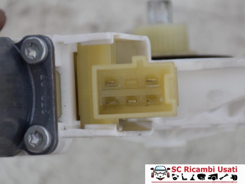 Alzavetro Anteriore Destro Mercedes Classe C W204 A2048200242 - 26453