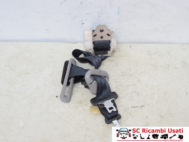 Cintura Di Sicurezza Centrale Toyota Yaris 733100D021C0 - 29702 Cintura Di Sicurezza Centrale Toyota Yaris 733100D021C0 - 29702