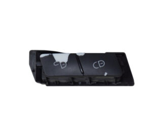 PULSANTE CHIUSURA PORTE MERCEDES Classe C Berlina W203 2° Serie A2048706410 (04>07)