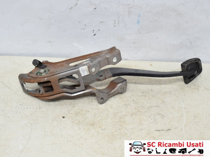 PEDALE FRENO TOYOTA Yaris Serie 471010D080 (05>08)