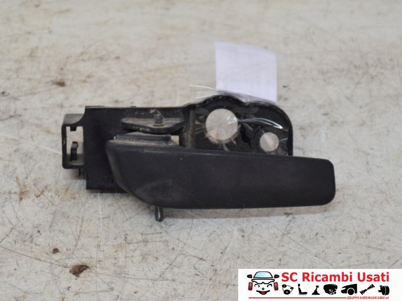 MANIGLIA INTERNA ANTERIORE SINISTRA FIAT Fiorino Serie 735460746 (16>)