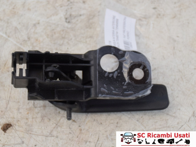 MANIGLIA INTERNA ANTERIORE DESTRA FIAT Fiorino Serie 735460744 (16>)