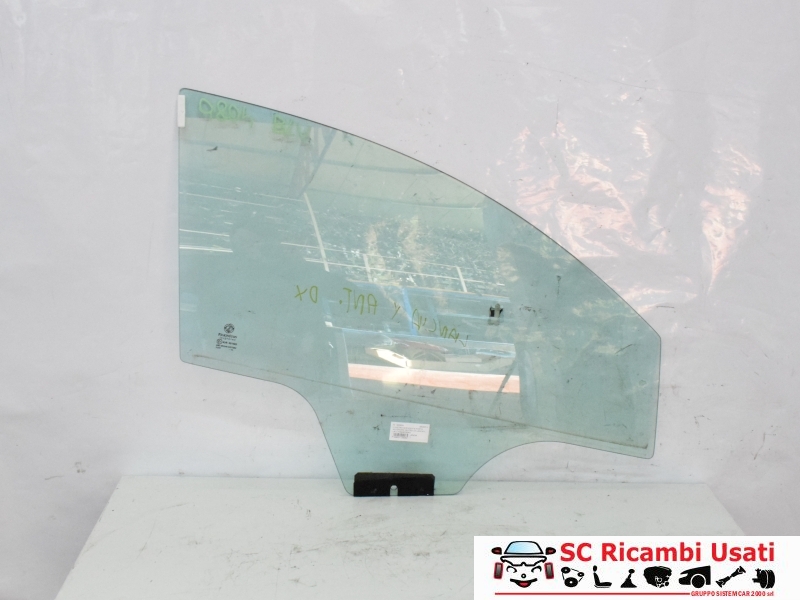 Vetro Scendente Anteriore Destro Lancia Y  - Q00804