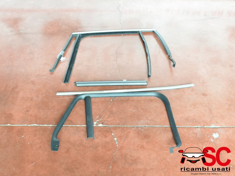 Guarnizione Guida Vetro Porta Posteriore Sx Bmw X1 7362239 Guarnizione Guida Vetro Porta Posteriore Sx Bmw X1 7362239