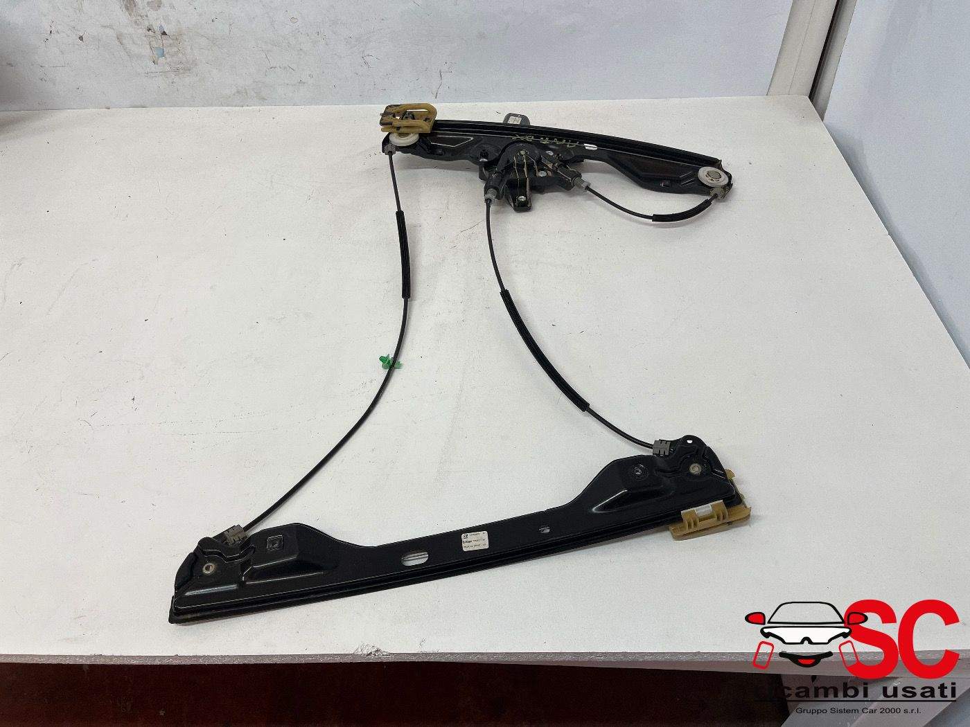 Alzavetro Anteriore Destro Opel Adam 13350350 Alzavetro Anteriore Destro Opel Adam 13350350