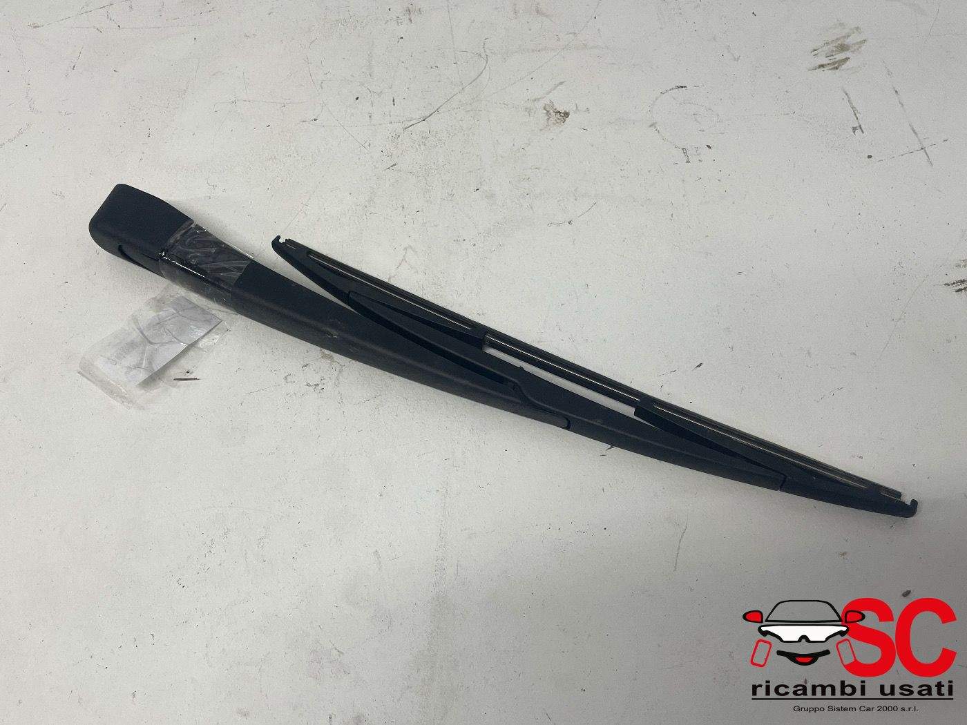 Braccio Tergilunotto Opel Adam Braccio Tergilunotto Opel Adam