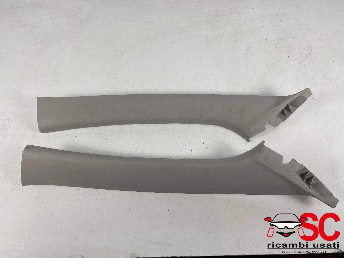RIVESTIMENTO MONTANTE ANTERIORE SX E DX CITROEN C3 Serie (16>)
