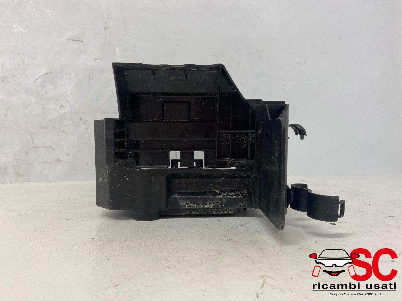 13374484 13374484 ALLOGGIO BATTERIA OPEL Adam 1° Serie benzina
