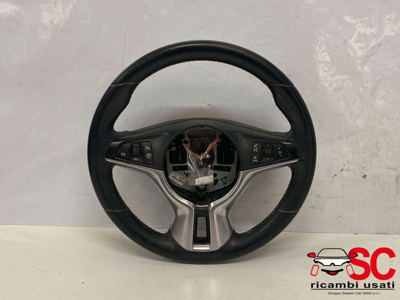 VOLANTE OPEL Adam 1° Serie 13357746 (13>)
