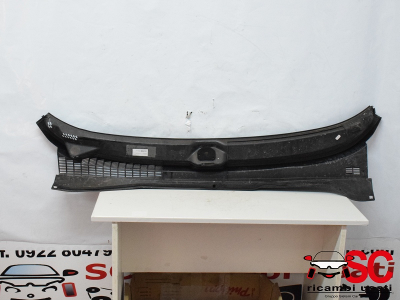 Griglia Sottoparabrezza Jeep Renegade 735578379 Griglia Sottoparabrezza Jeep Renegade 735578379