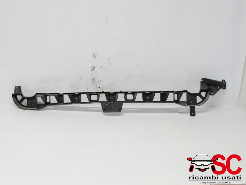 Supporto Paraurti Posteriore Centrale Fiat 500x Supporto Paraurti Posteriore Centrale Fiat 500x