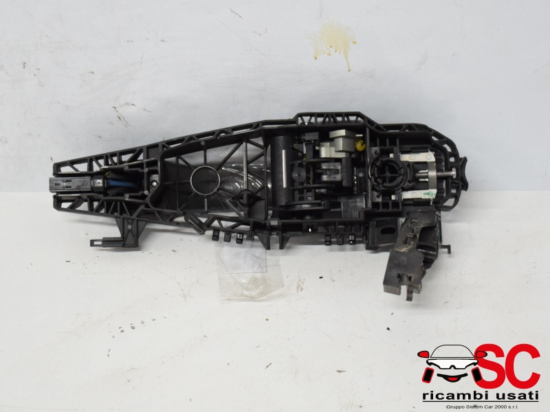 Maniglia Porta Anteriore Destra Jeep Renegade 51937339 Maniglia Porta Anteriore Destra Jeep Renegade 51937339