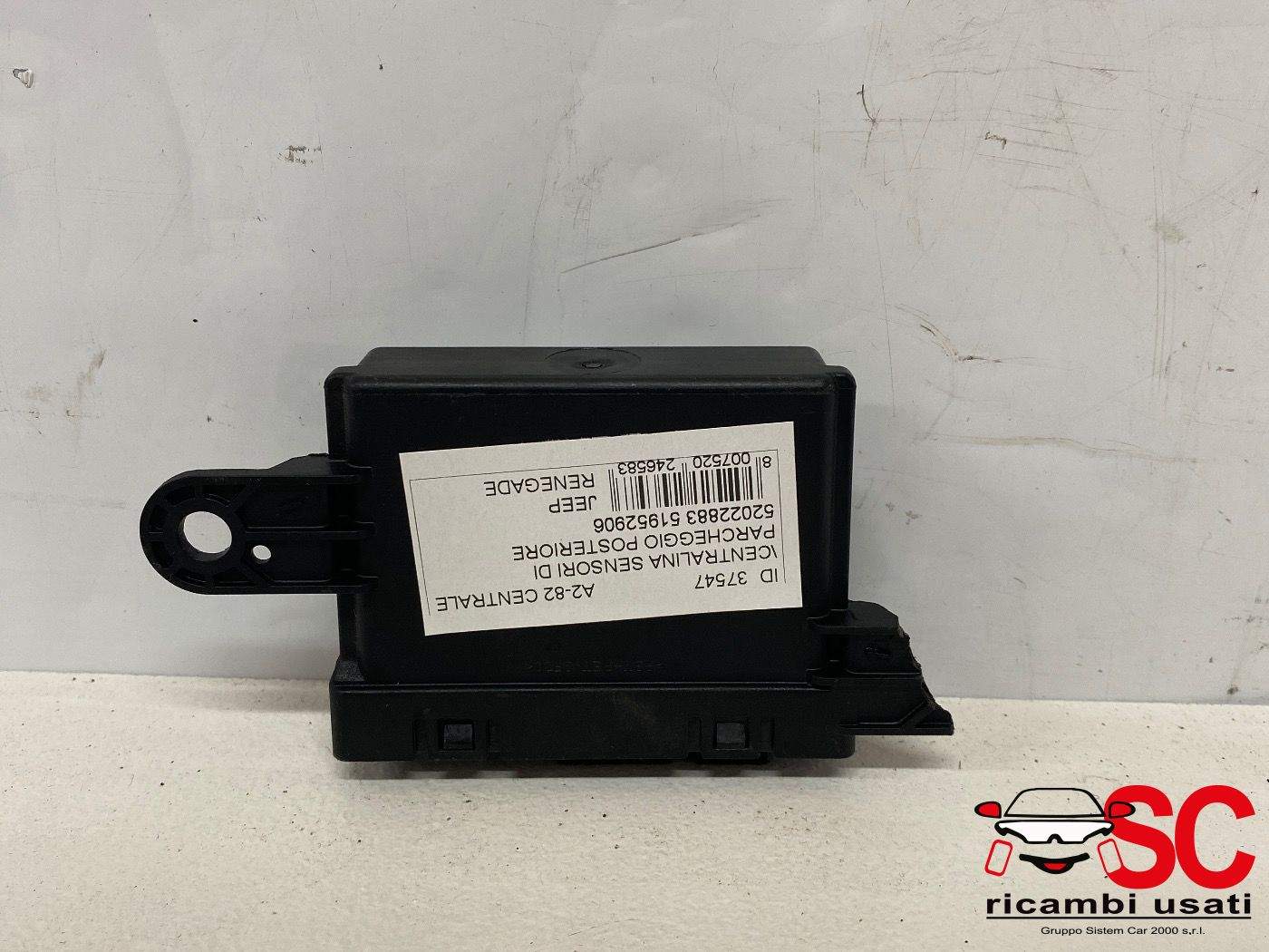Centralina Sensori Di Parcheggio Jeep Renegade 52022883 - 37547 Centralina Sensori Di Parcheggio Jeep Renegade 52022883 - 37547