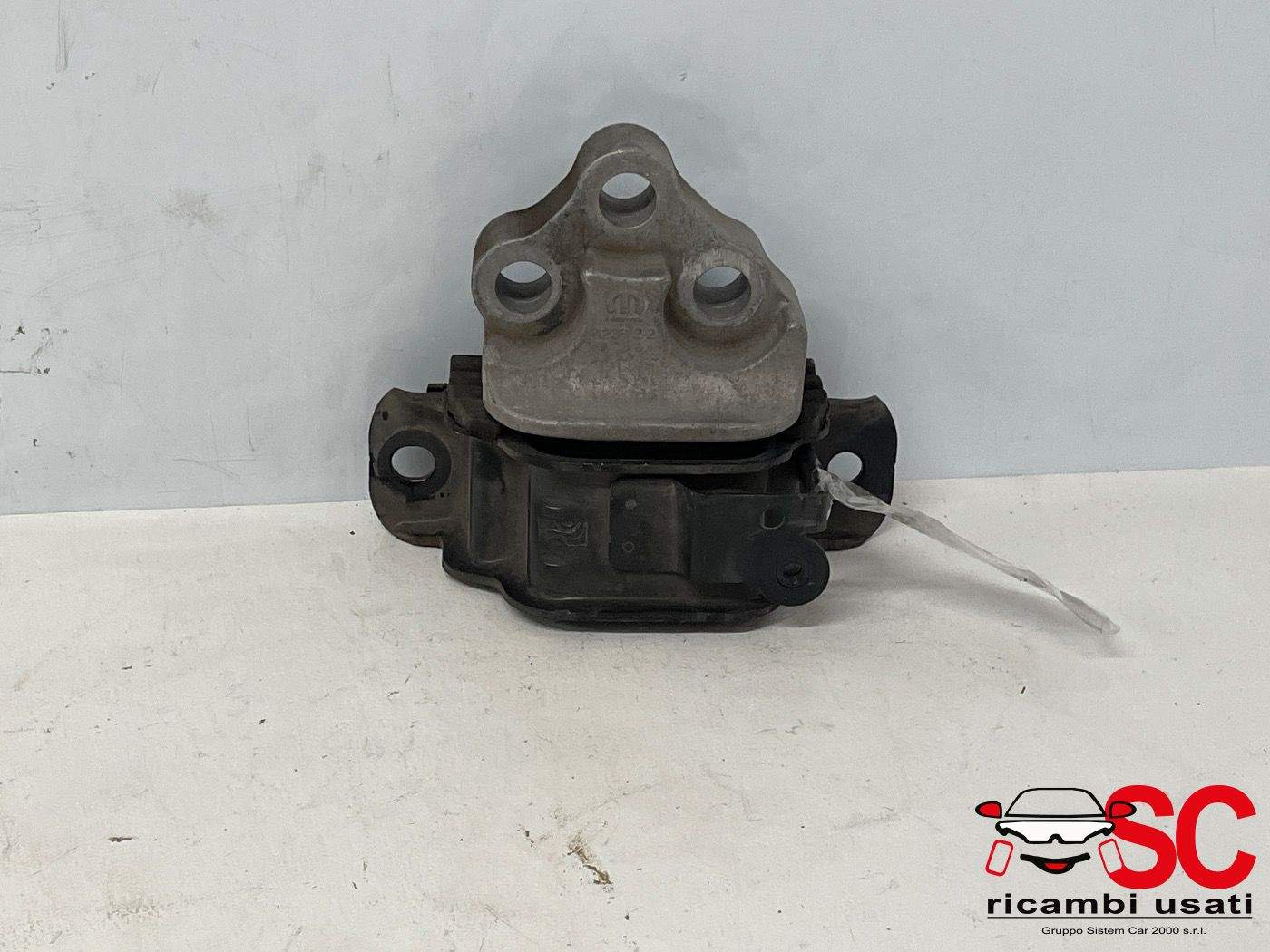 Supporto Motore Jeep Renegade 1.6 Multijet 51938550 Supporto Motore Jeep Renegade 1.6 Multijet 51938550