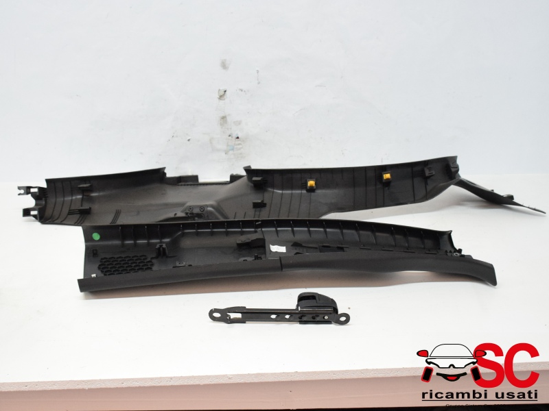 Battitacco Posteriore Completo Jeep Renegade 735632242 735632241 Battitacco Posteriore Completo Jeep Renegade 735632242 735632241