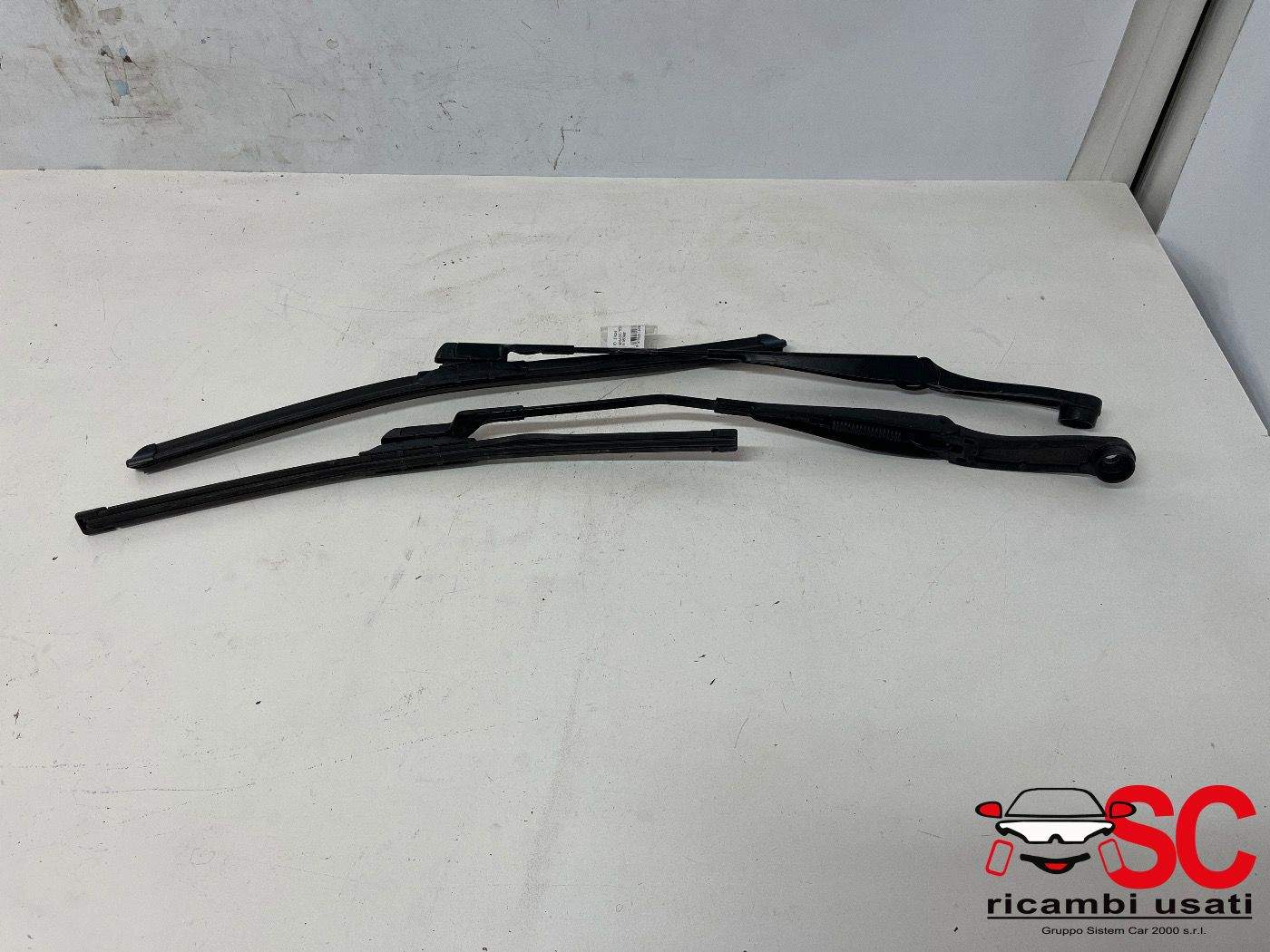 Bracci Tergicristallo Jeep Renegade 51953963 51953961 Bracci Tergicristallo Jeep Renegade 51953963 51953961