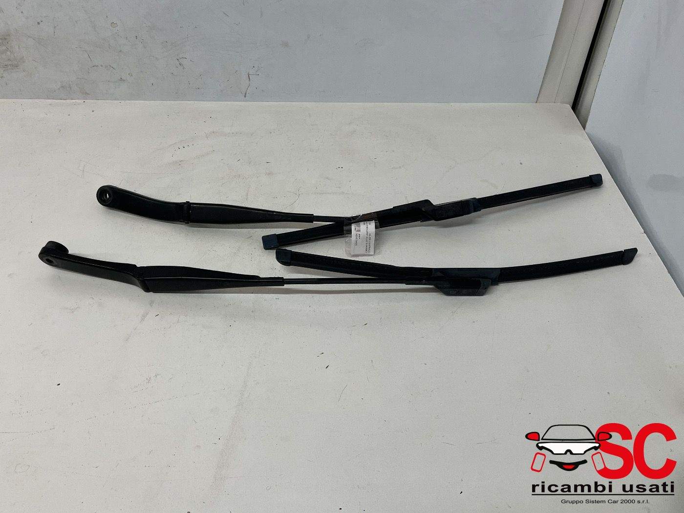 Bracci Tergicristallo Jeep Renegade 51953963 51953961 Bracci Tergicristallo Jeep Renegade 51953963 51953961