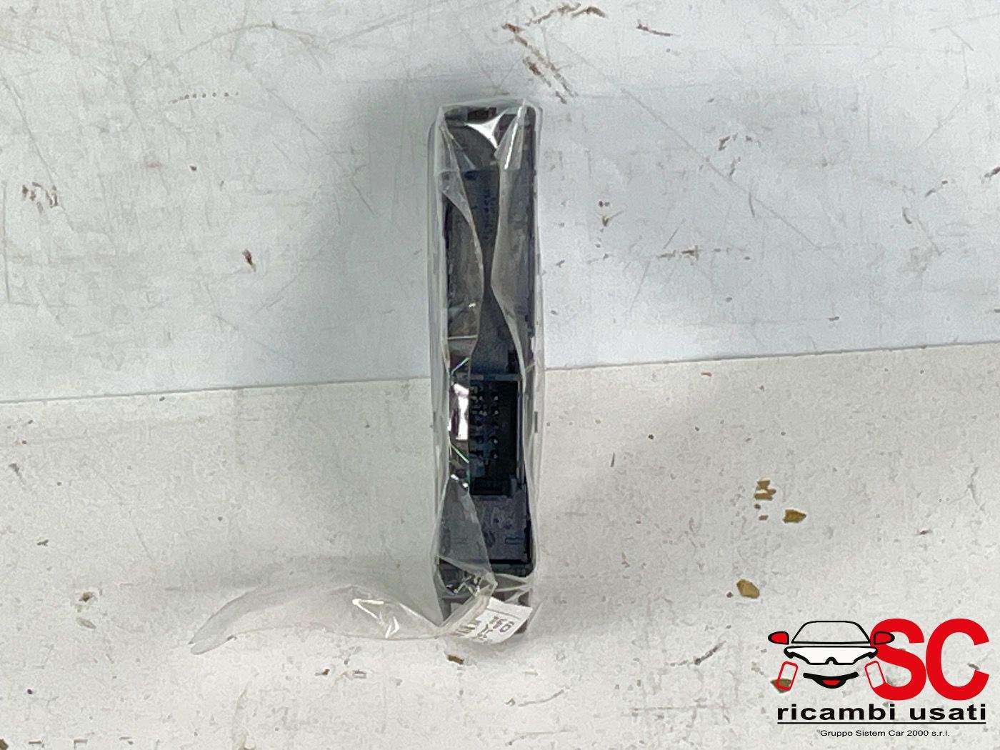 Pulsante Sensori Di Parcheggio Volkswagen Golf 7 5G1927238E - 38025 Pulsante Sensori Di Parcheggio Volkswagen Golf 7 5G1927238E - 38025