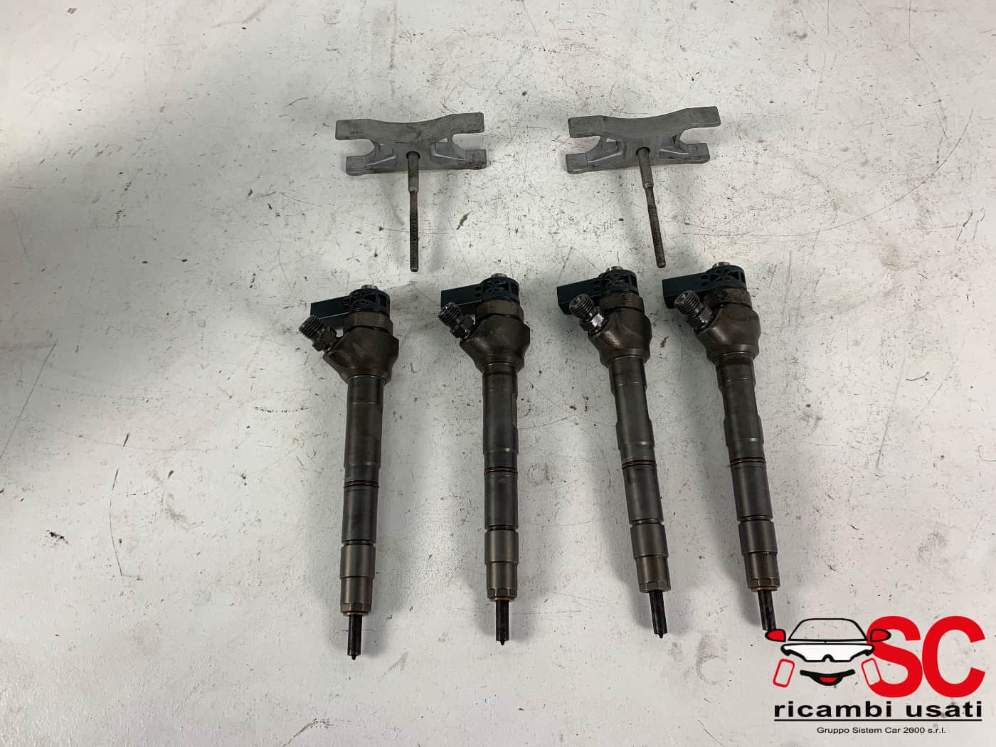 Iniettori Carburante Volkswagen Golf 7 2.0 Tdi 04L130277AK 0445110475 - 39728