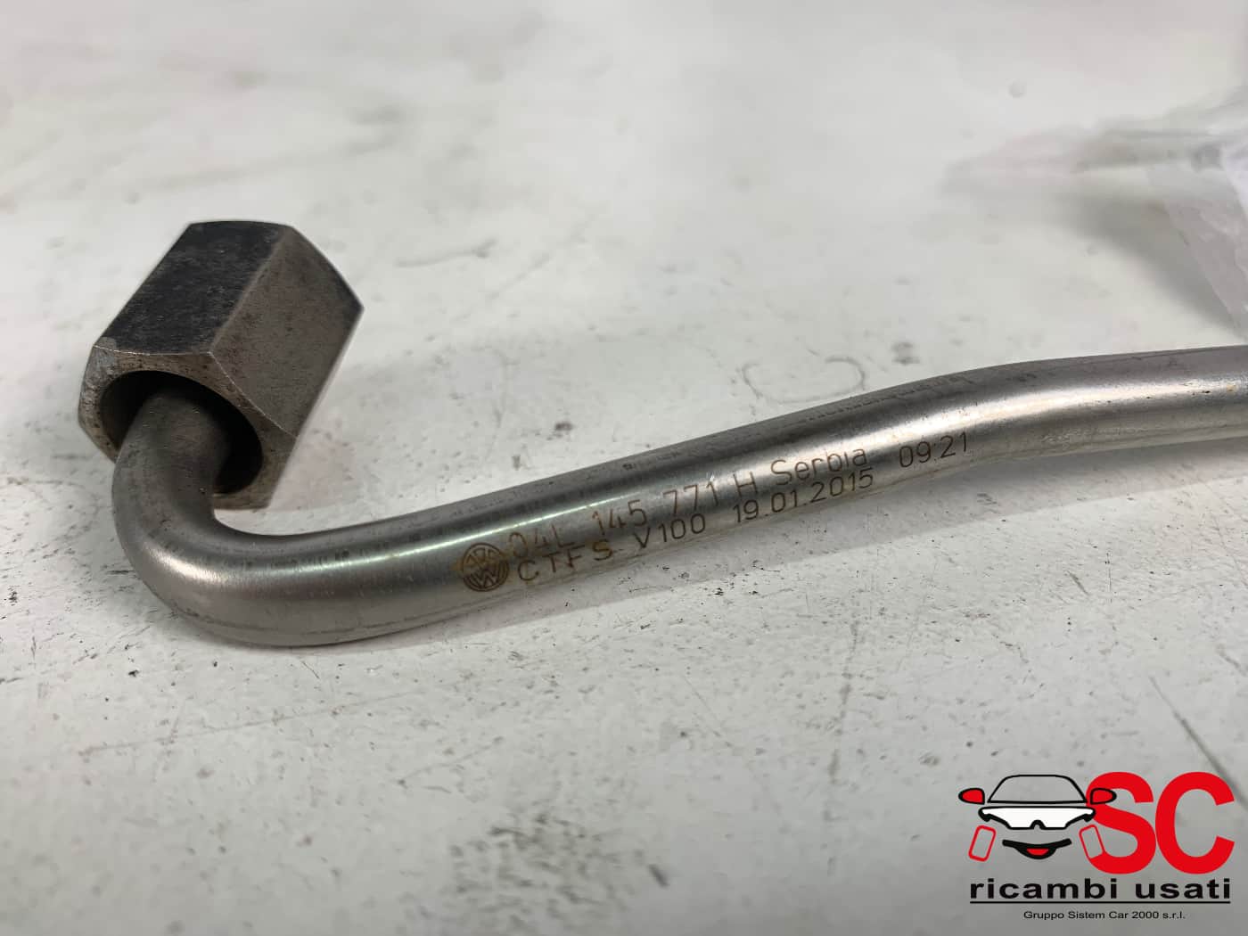 Tubo Olio Turbina Volkswagen Golf 7 2.0 Tdi 04L145771H Tubo Olio Turbina Volkswagen Golf 7 2.0 Tdi 04L145771H