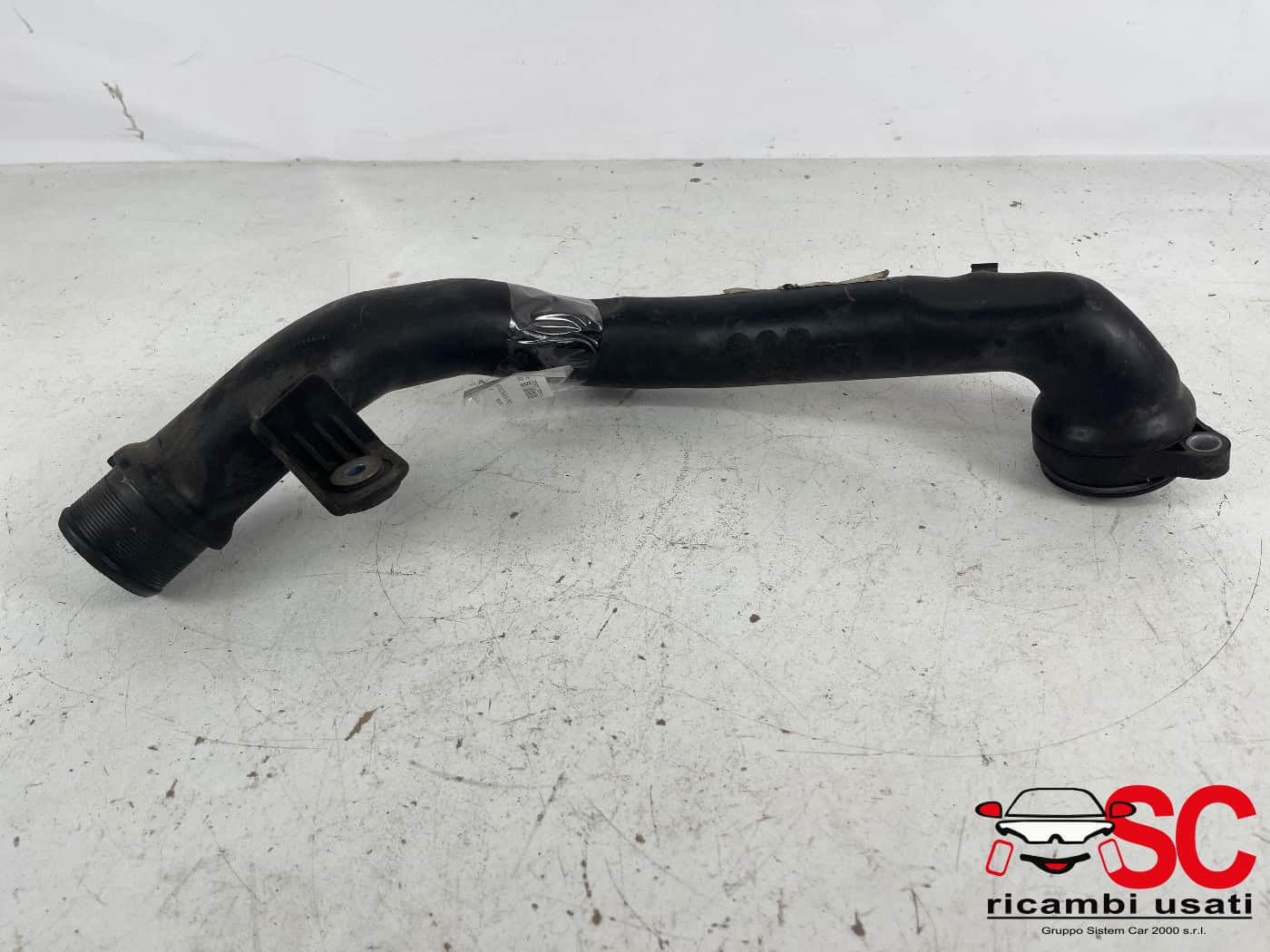 Tubo Intercooler Jeep Renegade 1.6 Mjt 52083032 Tubo Intercooler Jeep Renegade 1.6 Mjt 52083032