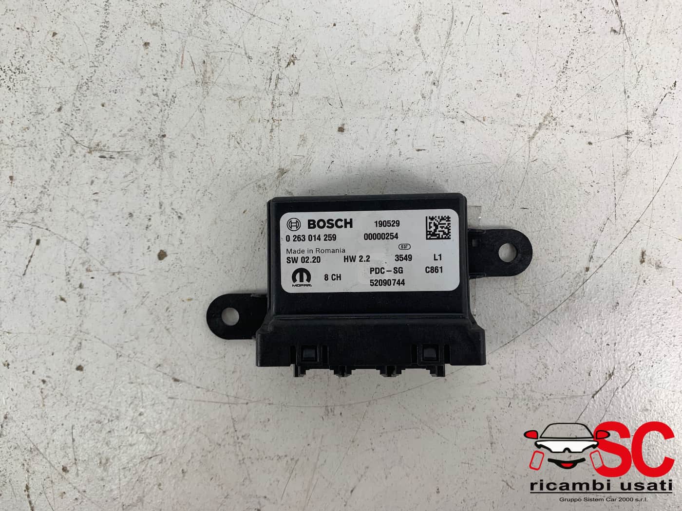 Centralina Sensori Parcheggio Jeep Renegade 52090744 Centralina Sensori Parcheggio Jeep Renegade 52090744