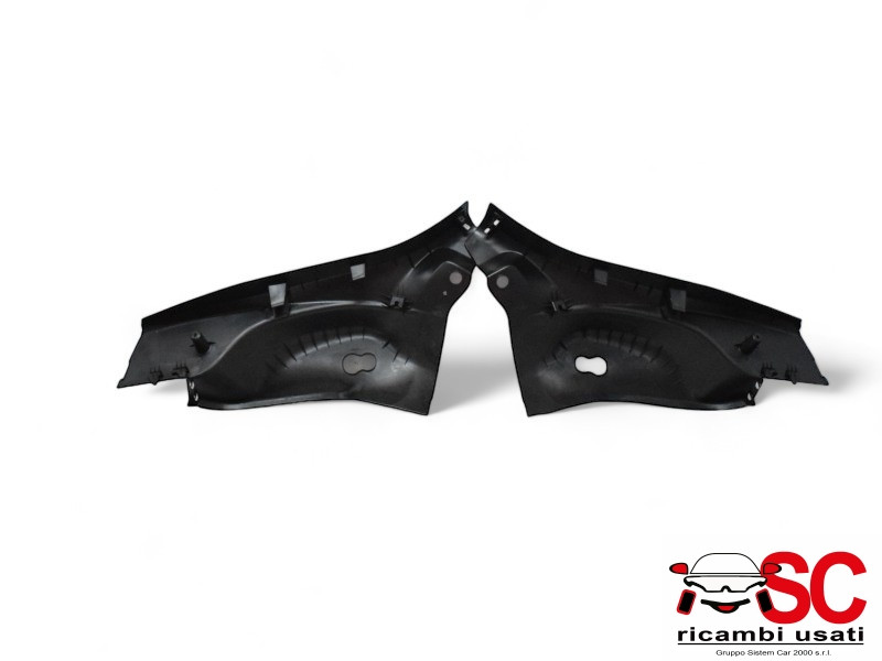 RIVESTIMENTO MONTANTE POSTERIORE SX E DX FIAT 500 X Serie 735572211 (15>)