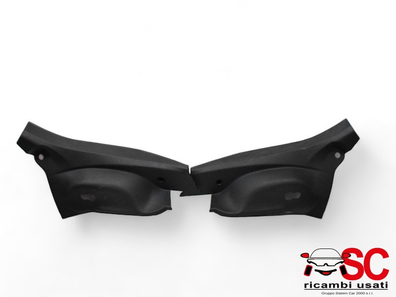 RIVESTIMENTO MONTANTE POSTERIORE SX E DX FIAT 500 X Serie 735572211 (15>)