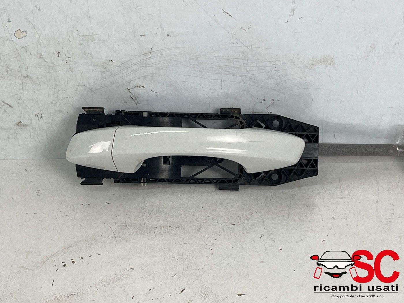 MANIGLIA ESTERNA POSTERIORE SINISTRA VOLKSWAGEN Golf 7 Berlina 5N0839885H (12>)