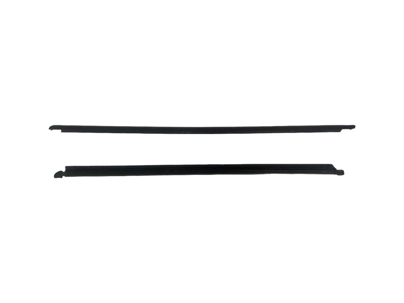RASCHIAVETRO POSTERIORE SX VOLKSWAGEN Golf 7 Berlina (12>)