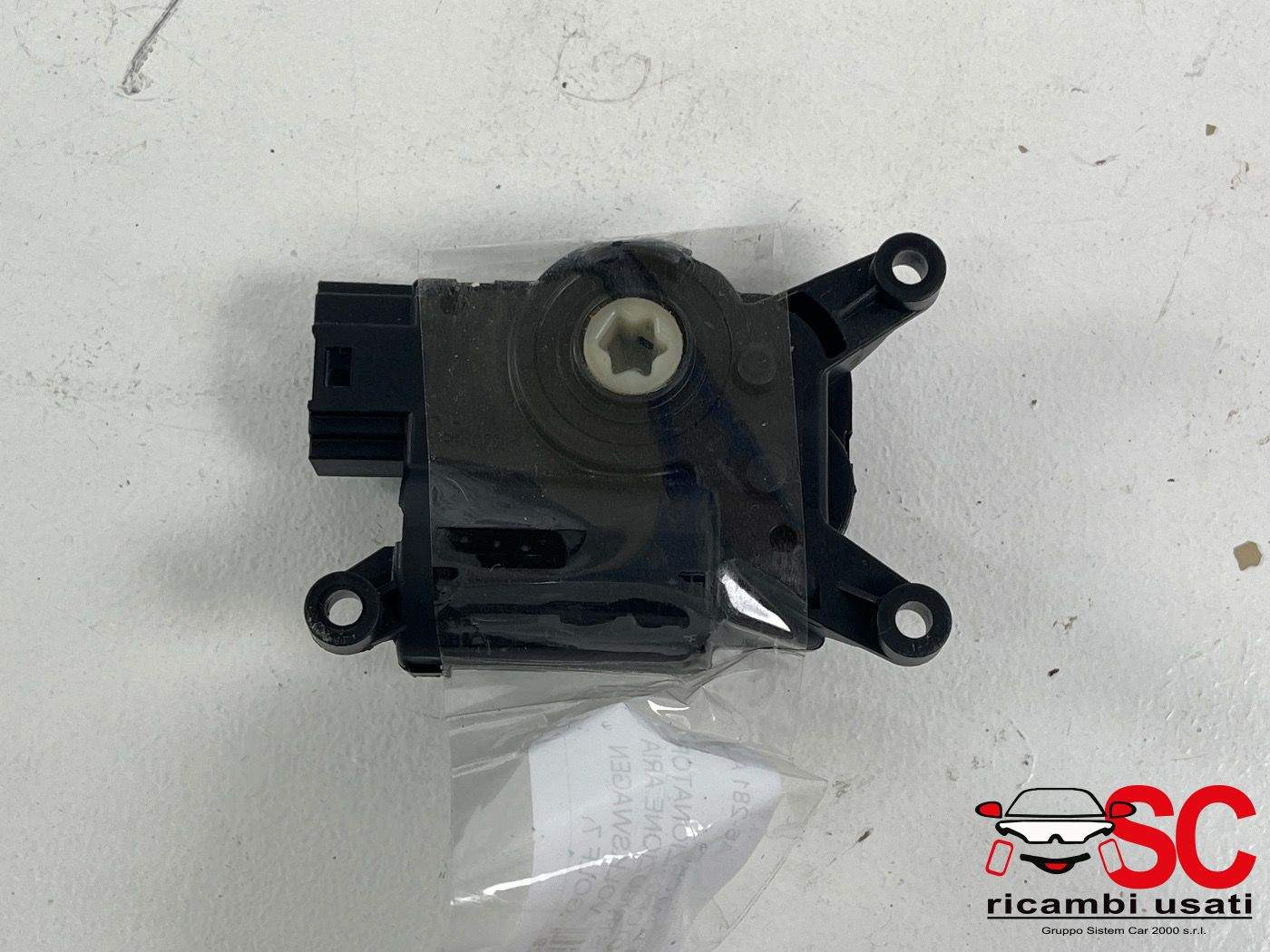 MOTOPOSIZIONATORI STUFA VOLKSWAGEN Golf 7 Berlina 5Q0907511L (12>)