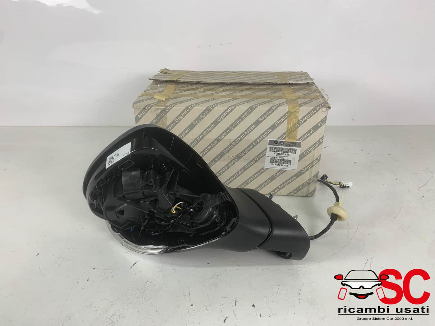 SPECCHIETTO RETROVISORE DESTRO FIAT 500 X Serie 735603596 (15>)