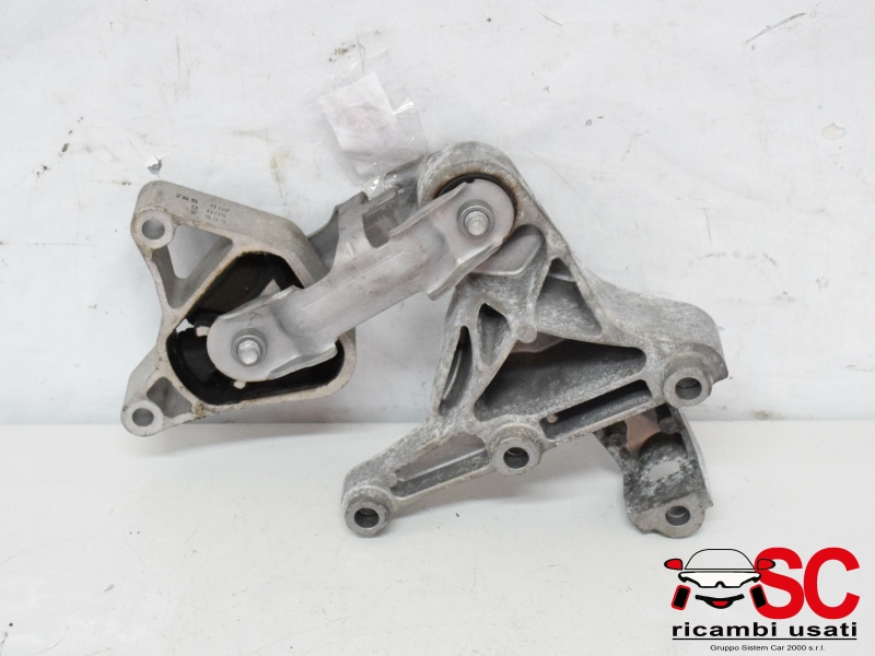Supporto Motore Mercedes Classe A 180 Cdi A2462401309 Supporto Motore Mercedes Classe A 180 Cdi A2462401309