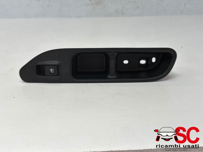 Pulsante Alzavetro Anteriore Destro Fiat Tipo 735632344 Pulsante Alzavetro Anteriore Destro Fiat Tipo 735632344