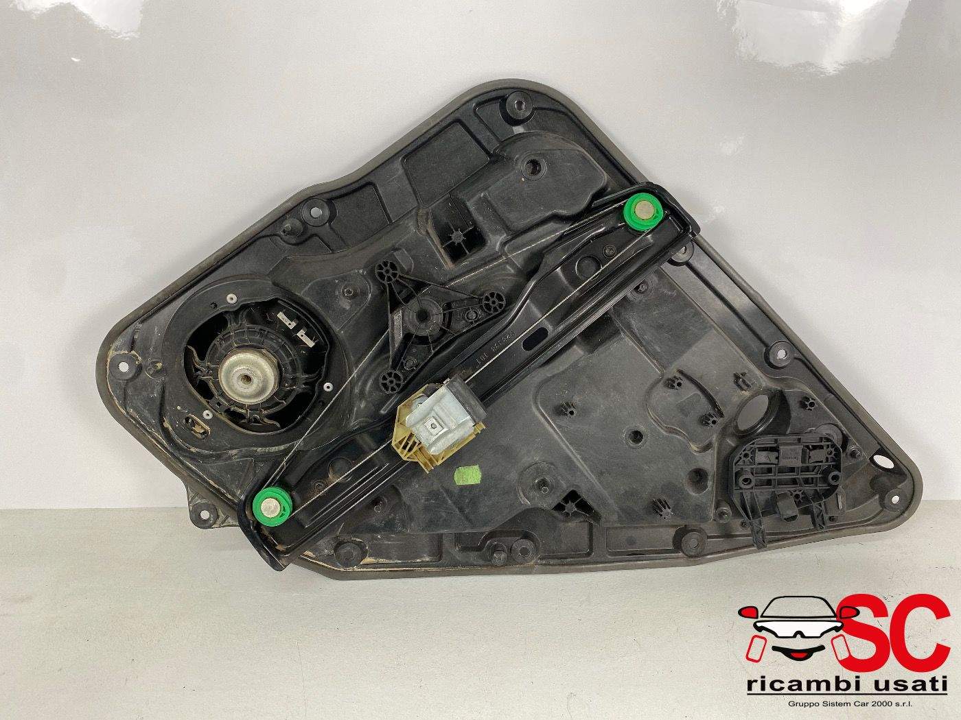 Alzavetro Posteriore Sinistro Classe A W176 A1767300179