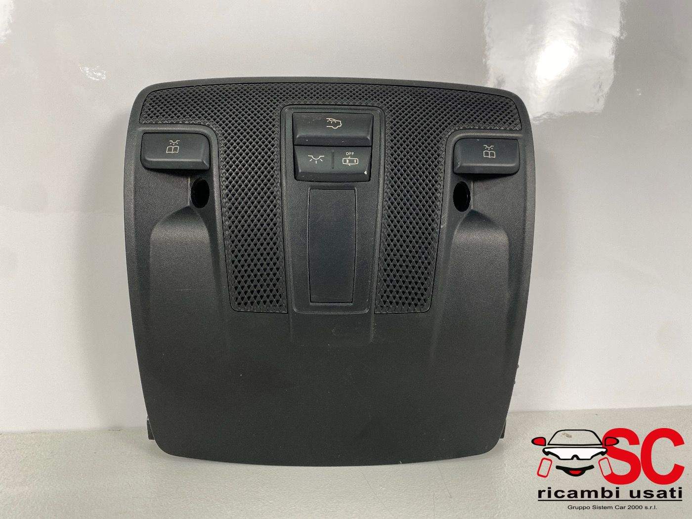 Plafoniera Anteriore Luce Interna Classe A W176 A0009000702 Plafoniera Anteriore Luce Interna Classe A W176 A0009000702