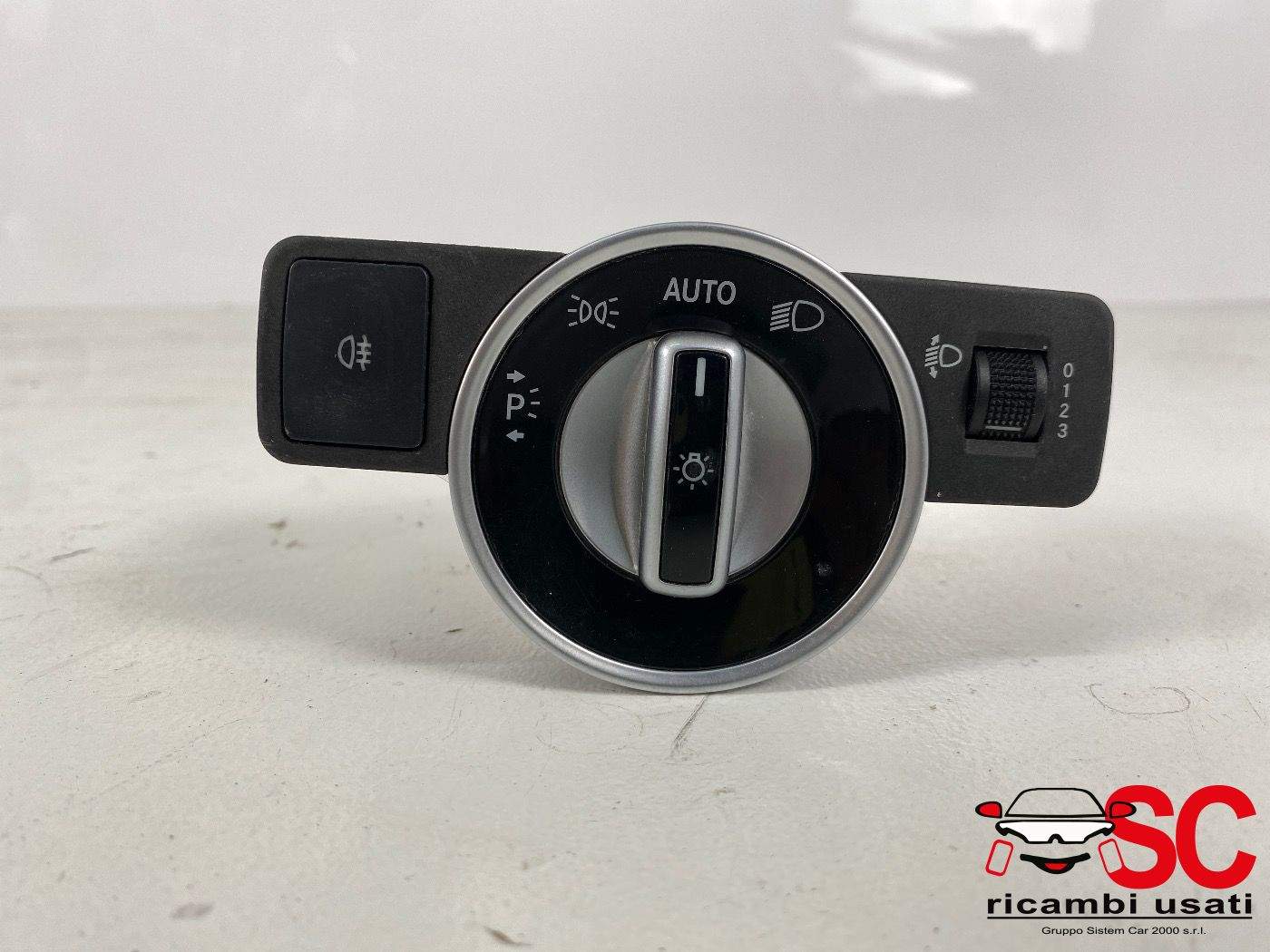 Pulsantiera Comando Luci Classe A W176 A2129050651 Pulsantiera Comando Luci Classe A W176 A2129050651