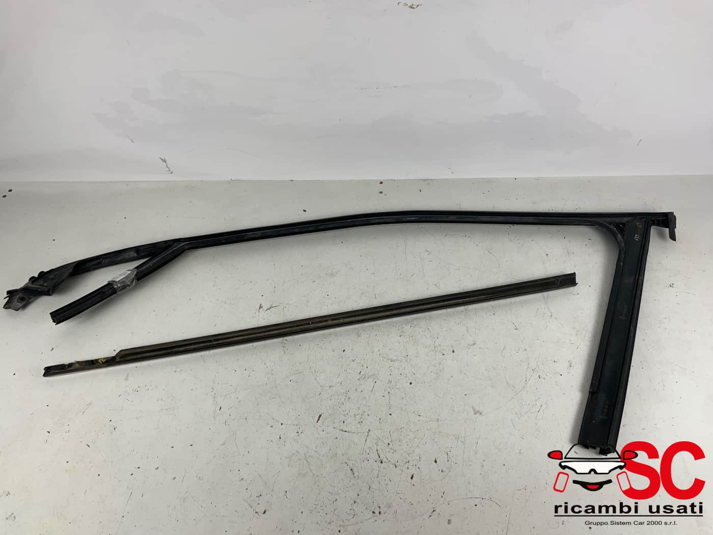 Guarnizione Guida Vetro Porta Anteriore Dx Tipo
