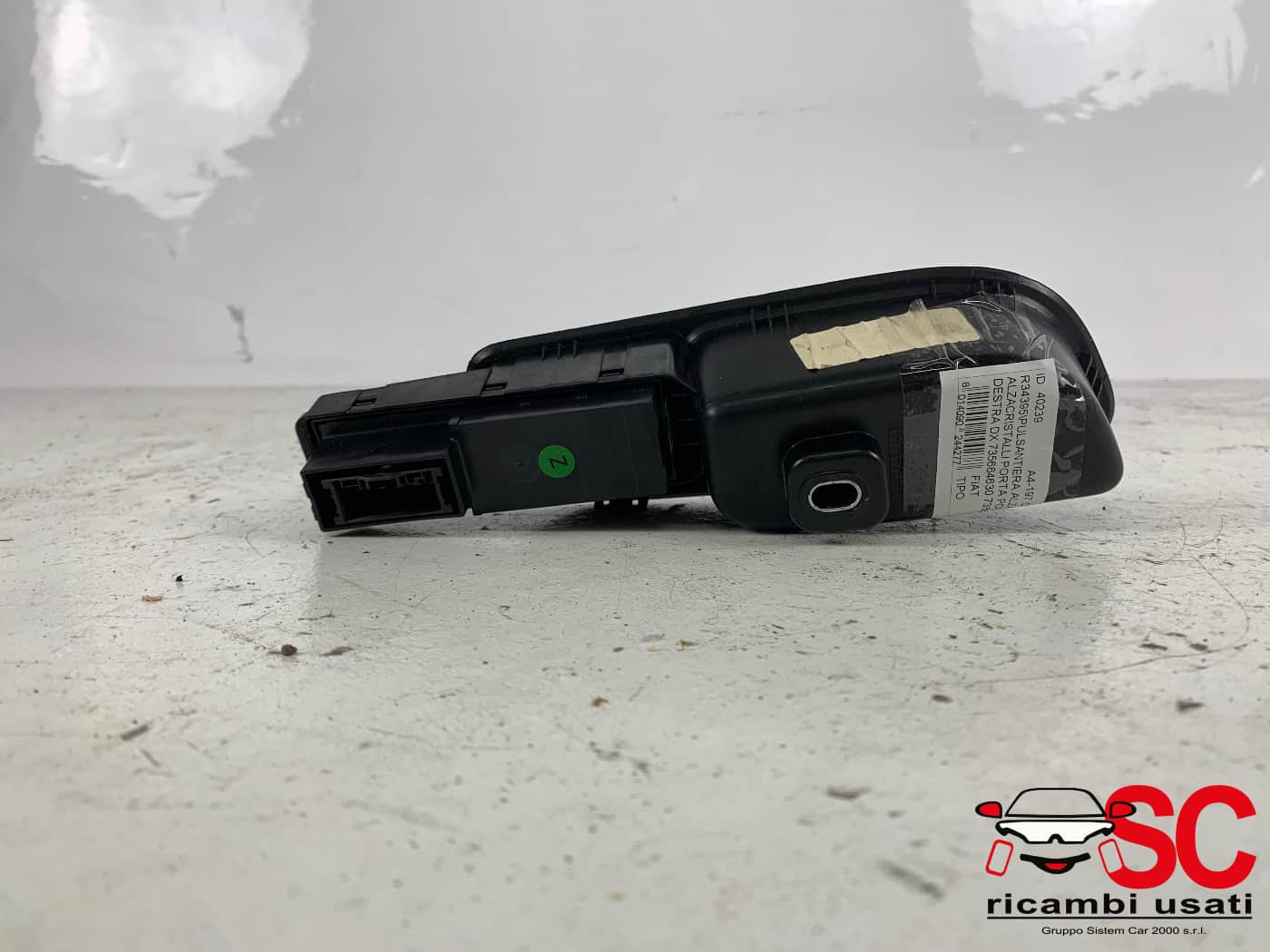 Pulsante Alzavetro Posteriore Destro Fiat Tipo 735664630 Pulsante Alzavetro Posteriore Destro Fiat Tipo 735664630