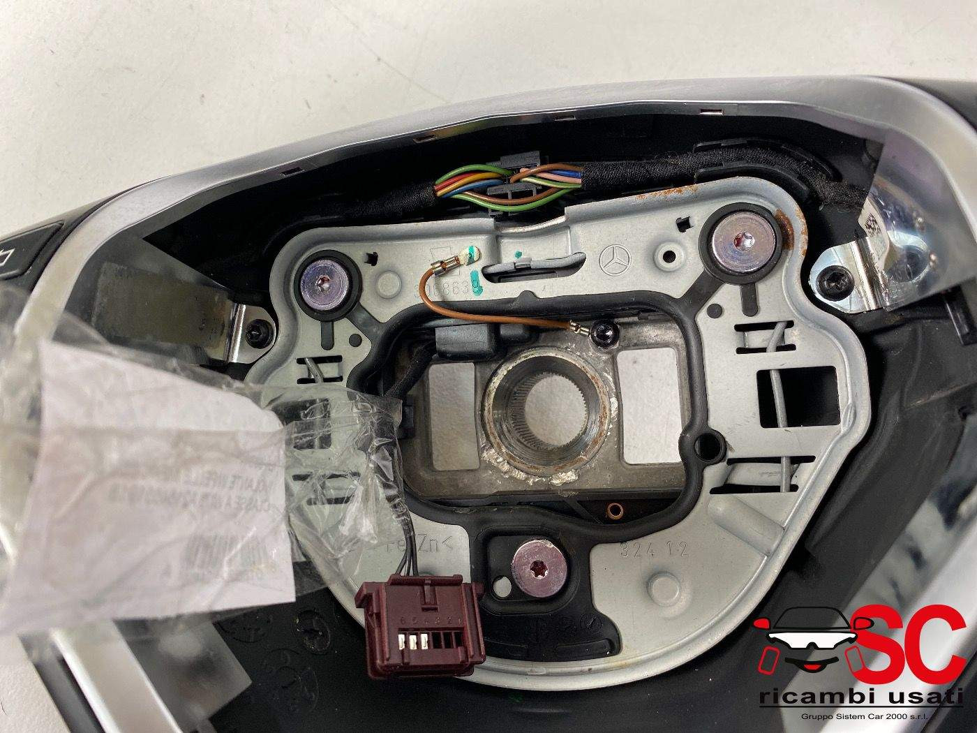 VOLANTE MERCEDES Classe A Serie (W176) A2184601918 (12>18)