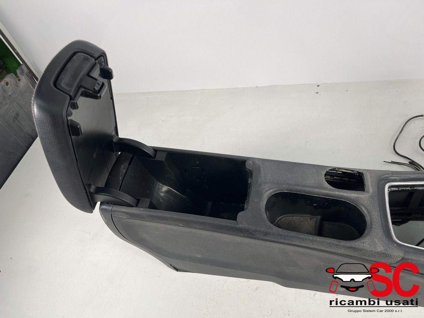 TUNNEL CONSOLLE CENTRALE MERCEDES Classe A Serie (W176) (12>18)