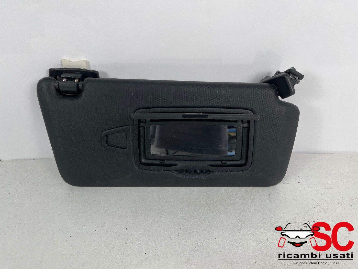 Aletta Parasole Destra Nera Classe A W176 A0068173820 Aletta Parasole Destra Nera Classe A W176 A0068173820