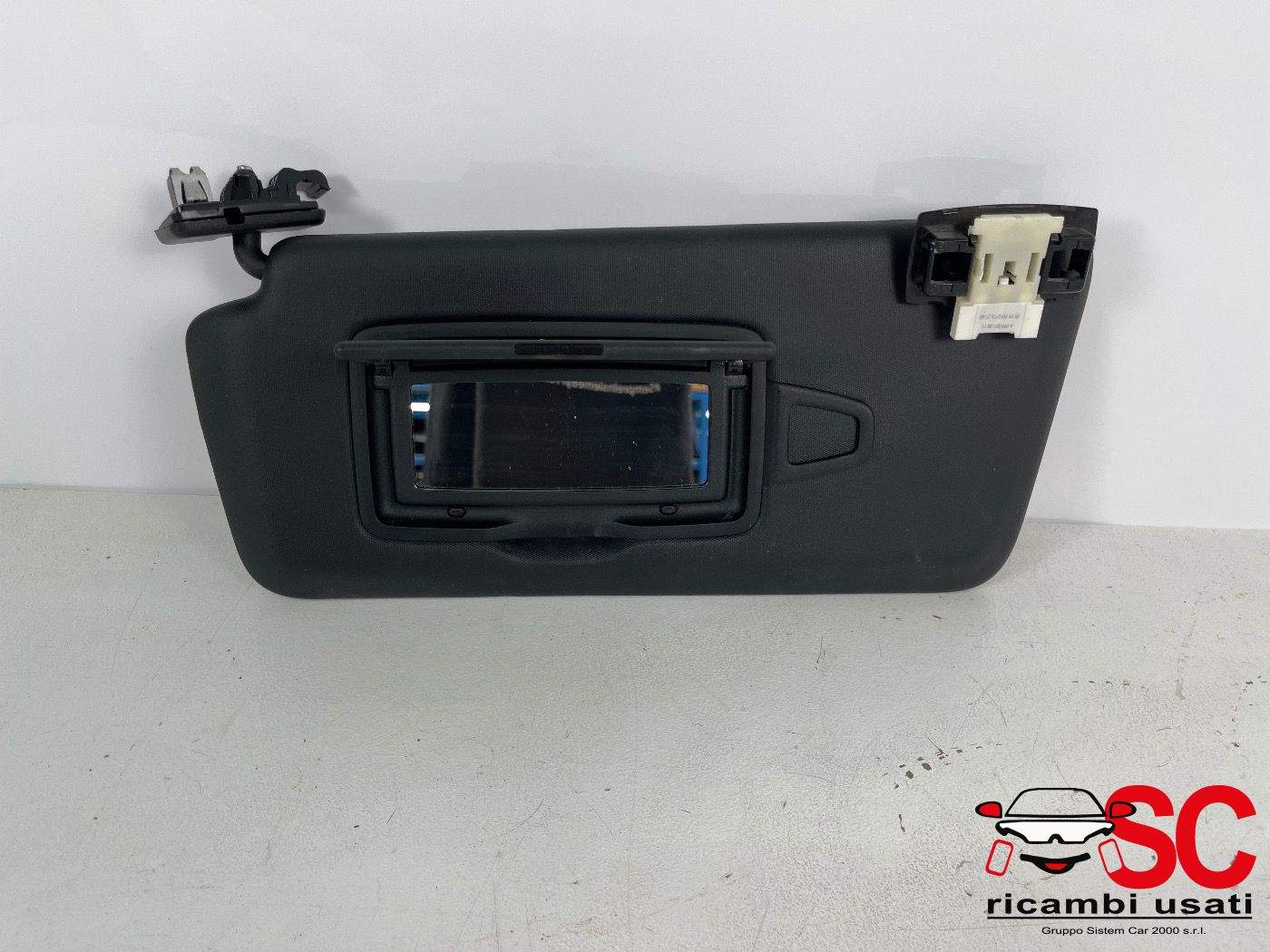 Aletta Parasole Sinistra Nera Classe A W176  - 38397