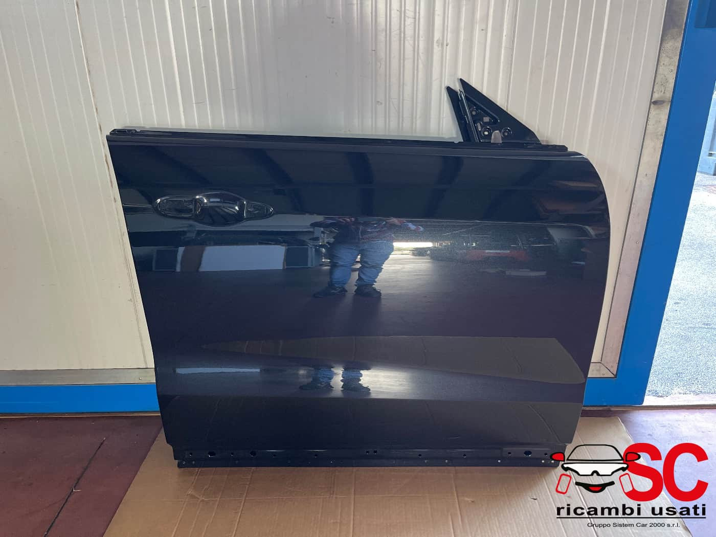 PORTIERA ANTERIORE DESTRA MASERATI Levante Serie VERNICIATA (16>)